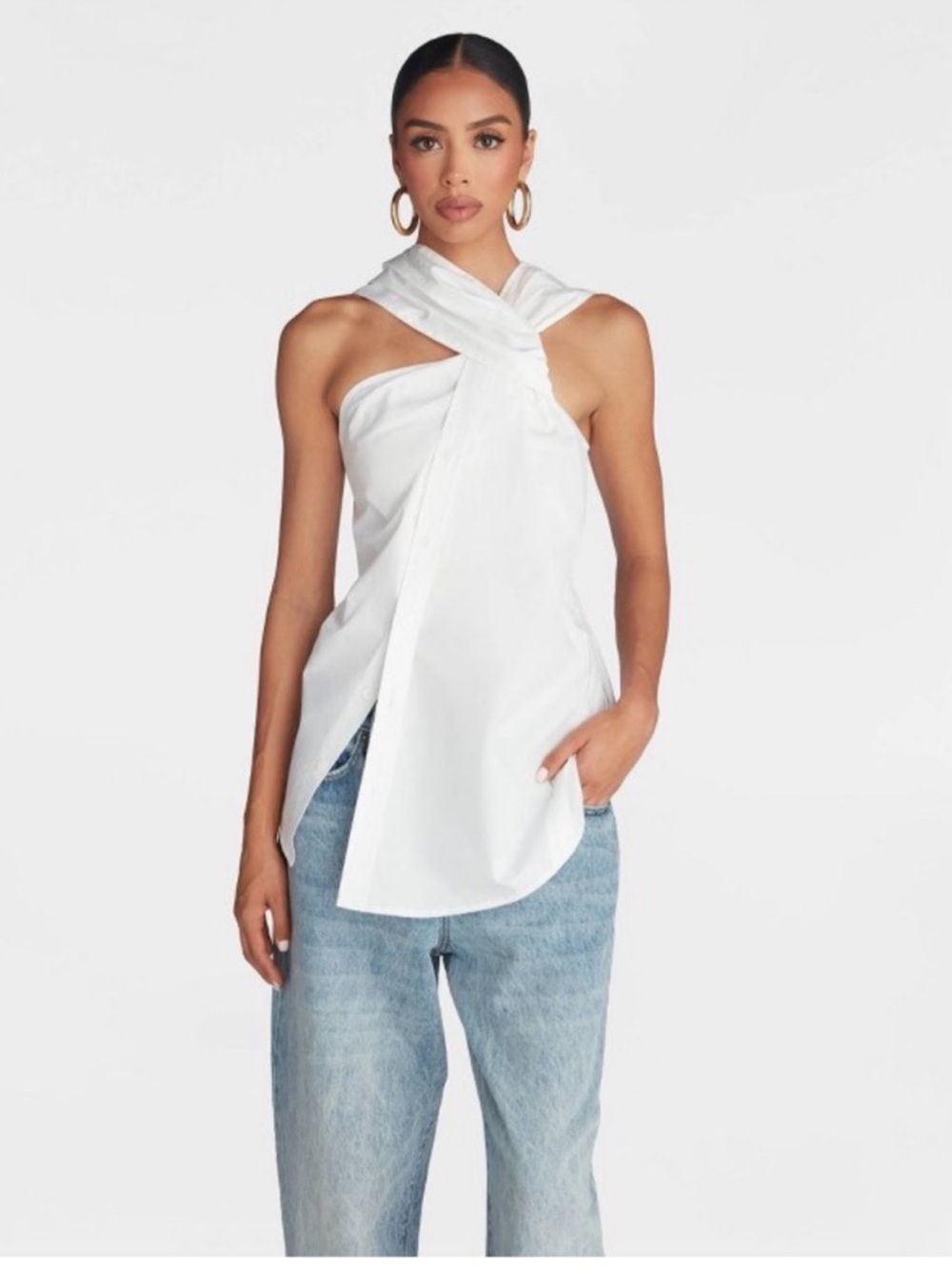 KBB by KAHLANA Women's
"The Twist Neck Shirt' - White Large NWT